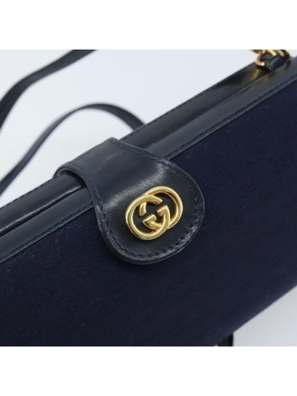 Authentic GUCCI Micro GG Supreme Shoulder Bag Navy Gold - Picture 6 of 16